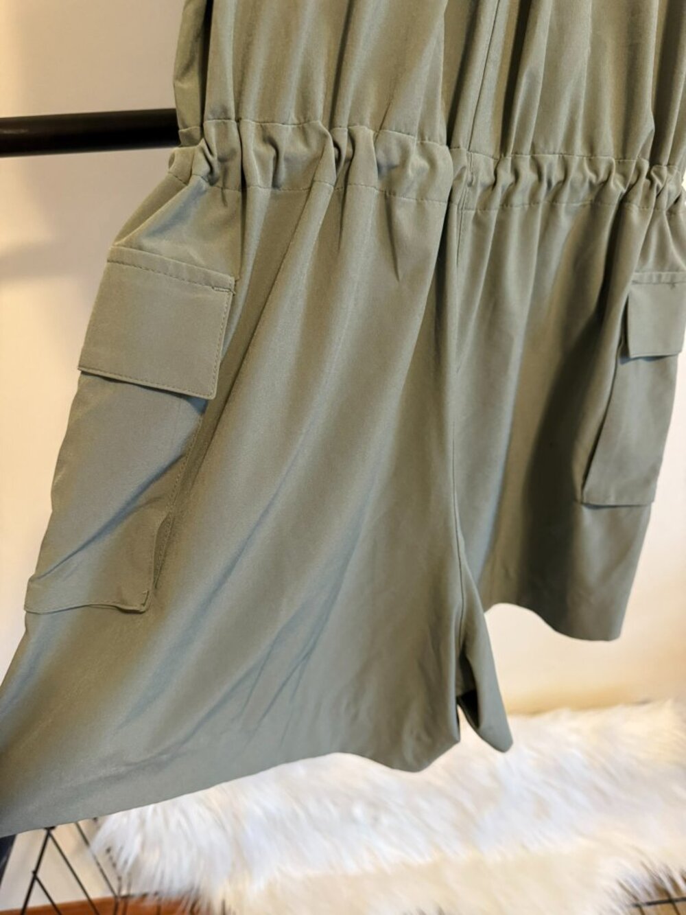 Athleta Sutton Olive Green Cargo Romper 4 - Picture 12 of 12